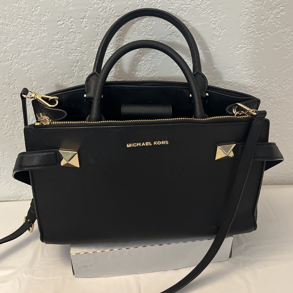 Michael Kors Karla Medium Saffiano Leather‎ Satchel Bag Black Gold 13 X 10 X 5 - Picture 2 of 11